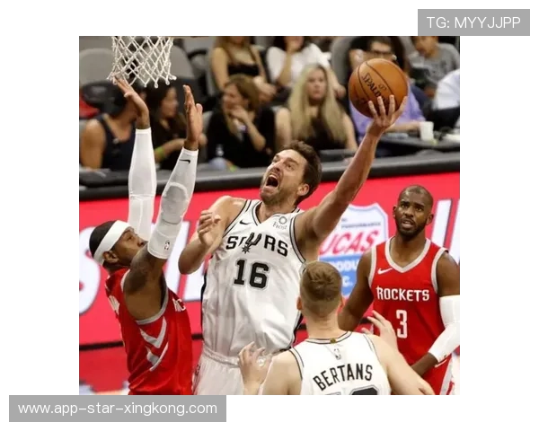 马刺防守反击流程化多次形成空切